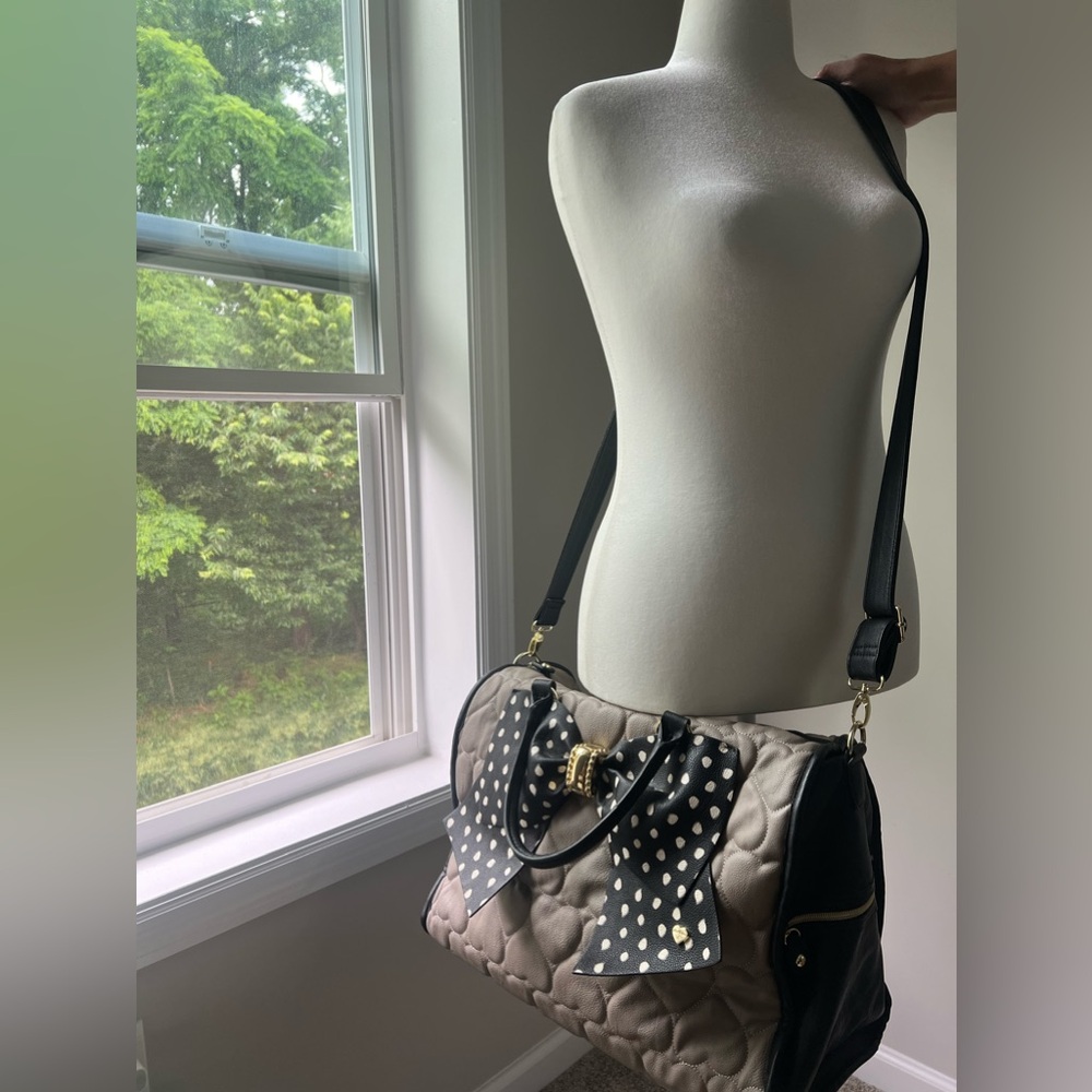 Betsey Johnson Carry on travel bag